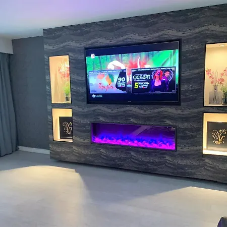 Luxury 9ine The Exclusive Jacuzzi Birmingham